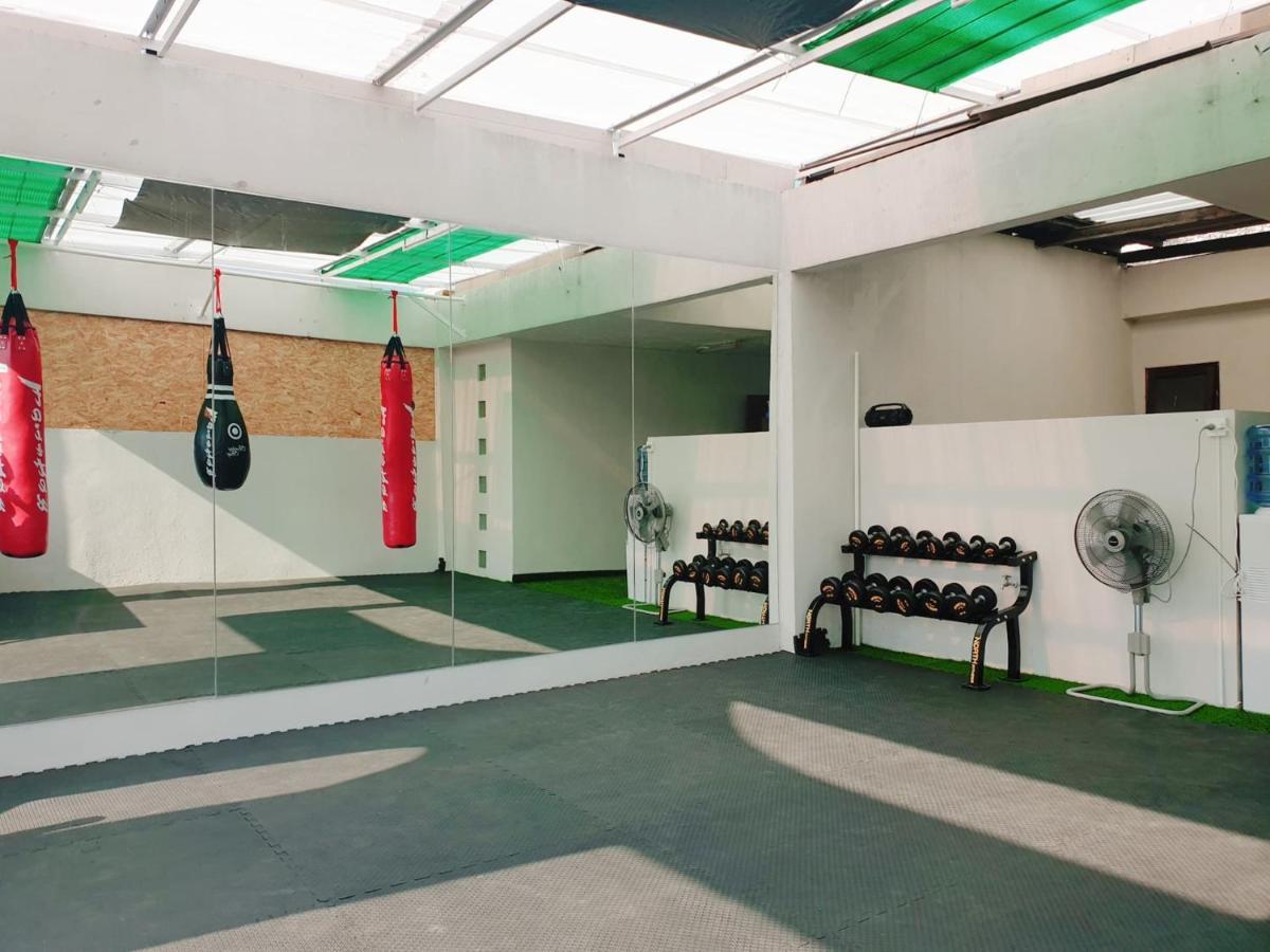 بانكوك Kru Nat'S Bed & Breakfast W/ Private Rooms & Gym المظهر الخارجي الصورة